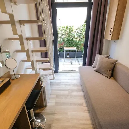 Apartament Blackhaus Young Mini Salonic